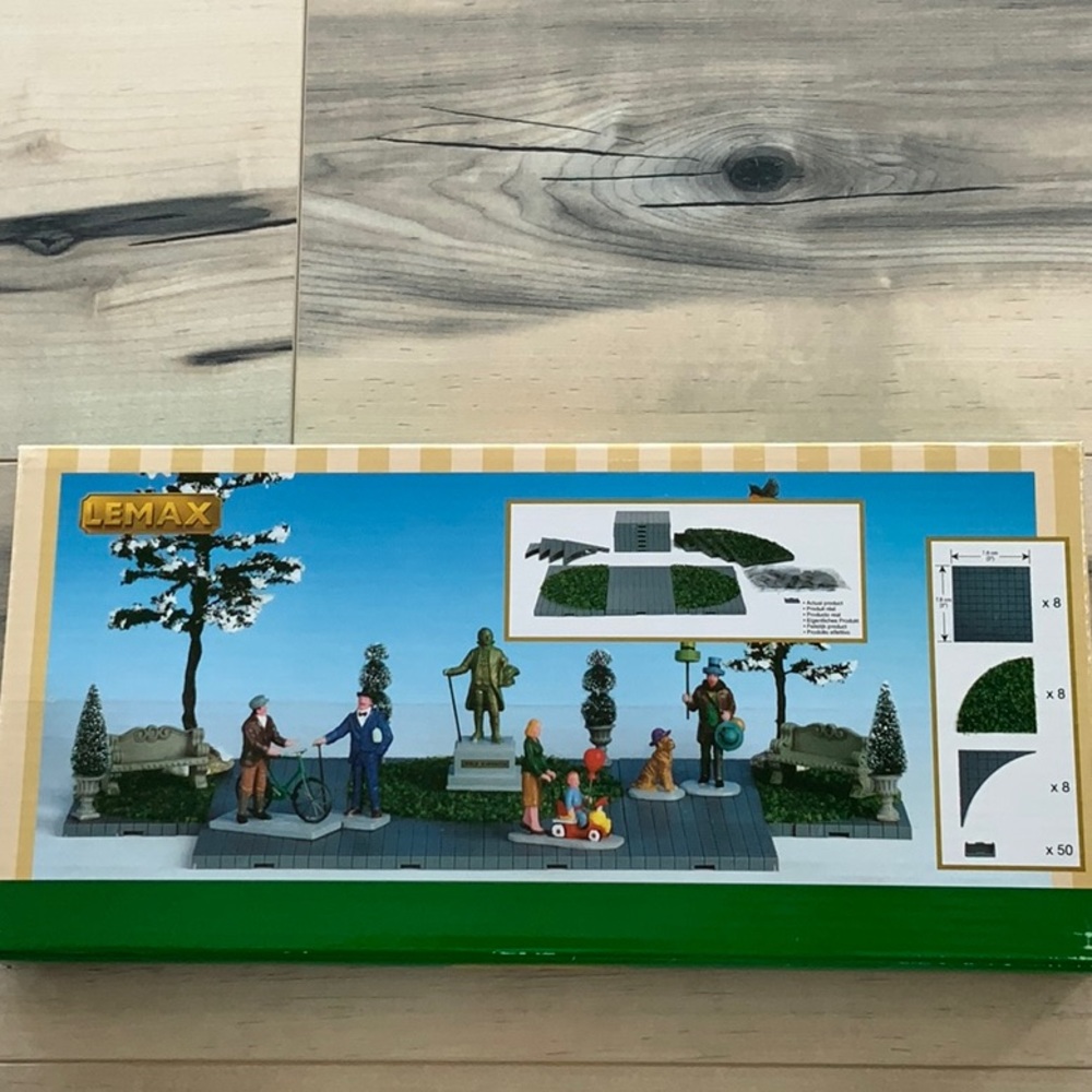 Lemax Landscape Accents